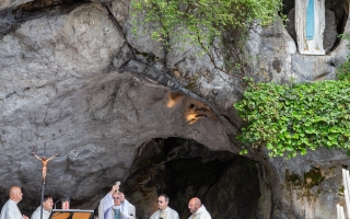 143-Lourdes 2022-3103